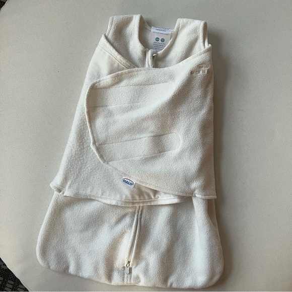 Halo Cream Baby Swaddle Sleep Sack Newborn 0-3 Months Microfleece - Picture 1 of 6